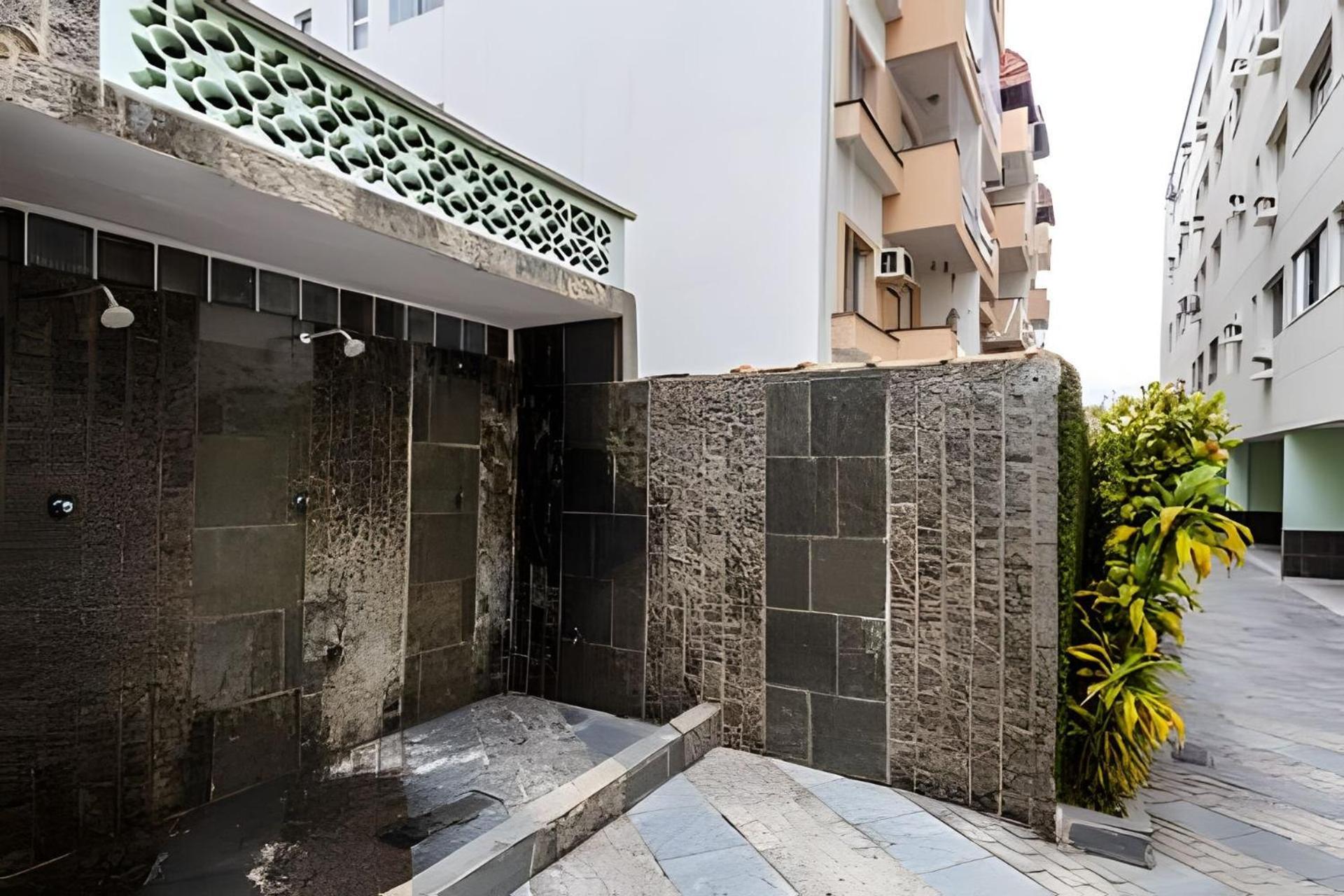 Apto Na Enseada Excelente Localizacao, 500M Da Praia, Garagem, Ar Condicionado Portaria 24 Horas Guarujá Zewnętrze zdjęcie