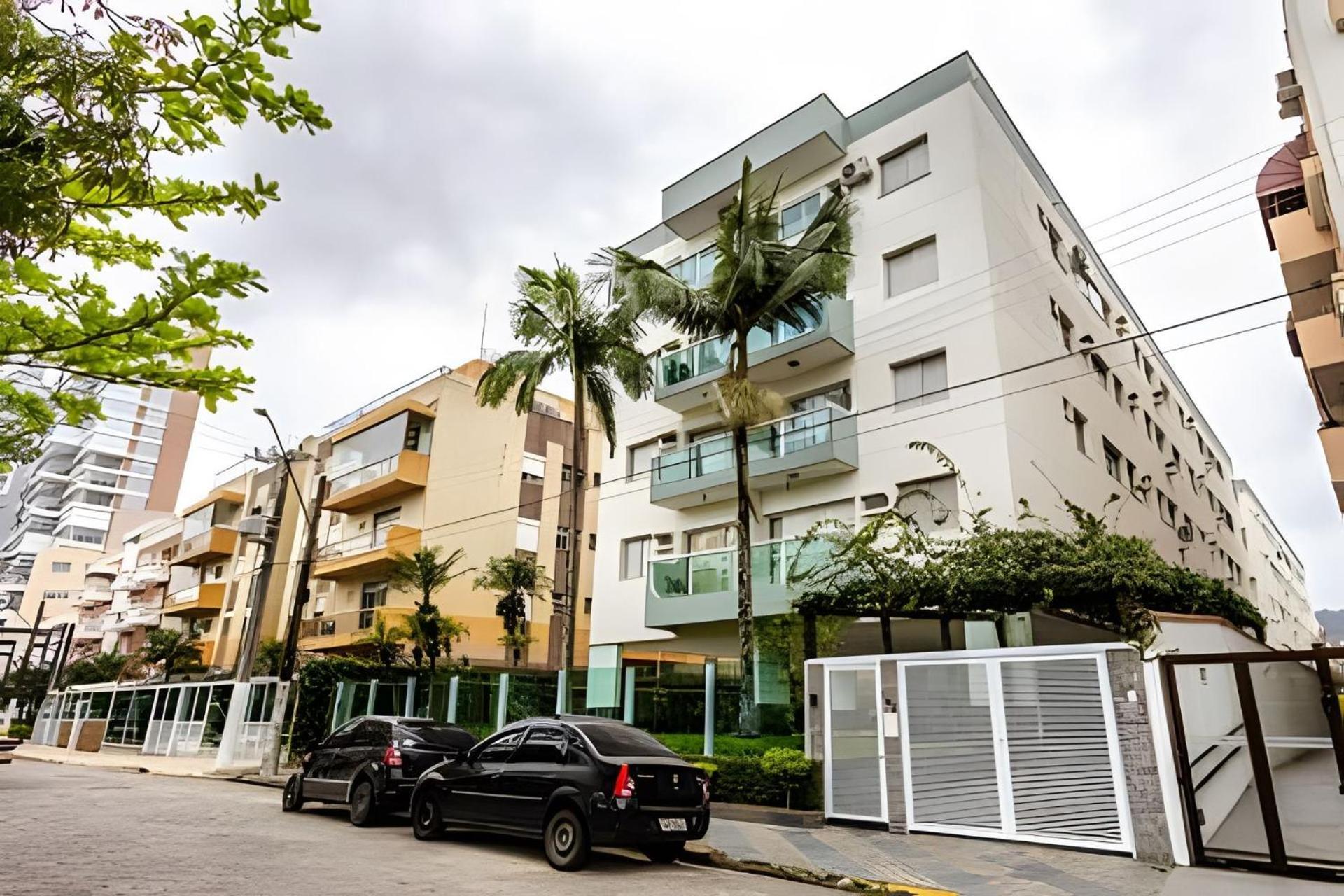 Apto Na Enseada Excelente Localizacao, 500M Da Praia, Garagem, Ar Condicionado Portaria 24 Horas Guarujá Zewnętrze zdjęcie